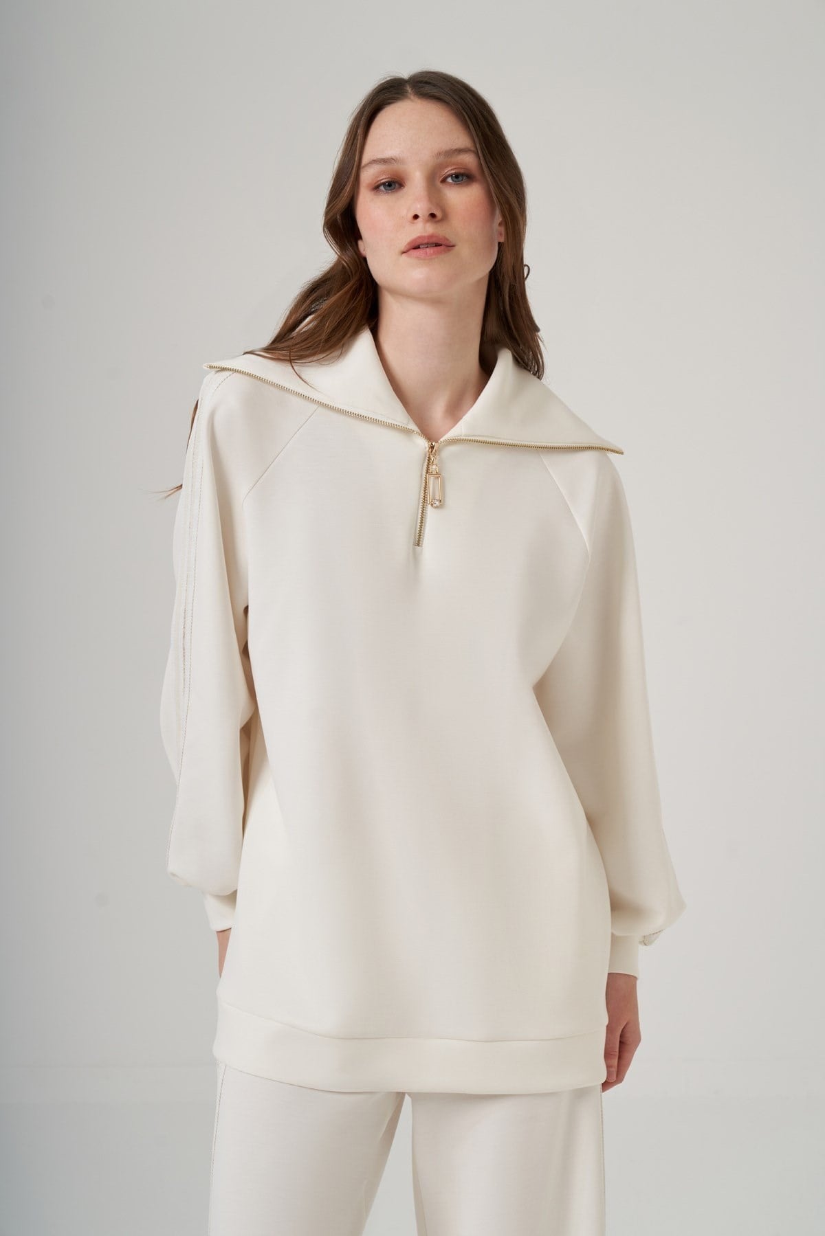 Nuss 1093 Gemici Yaka Şerit Detay Pantolonlu Takım Ekru