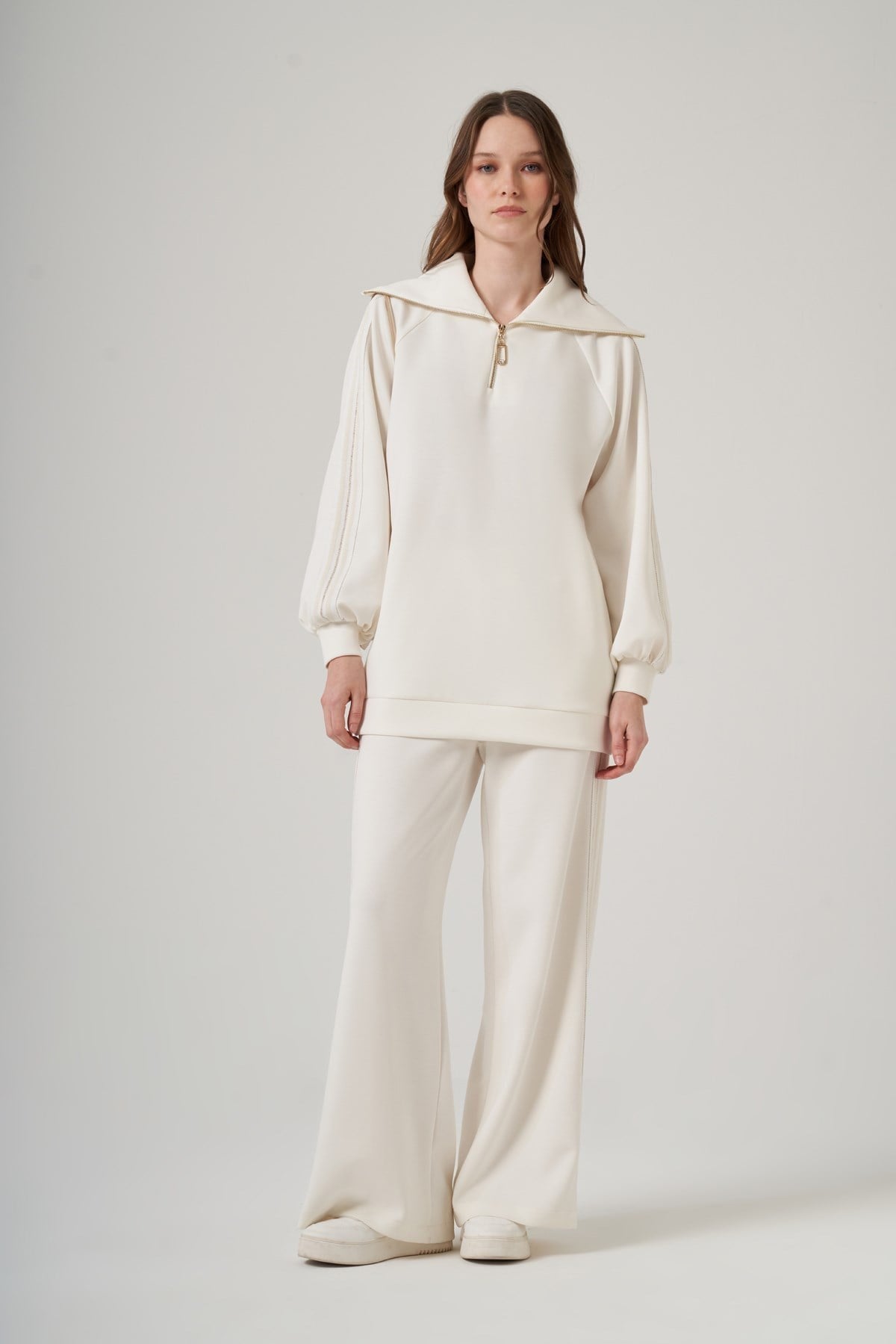 Nuss 1093 Gemici Yaka Şerit Detay Pantolonlu Takım Ekru