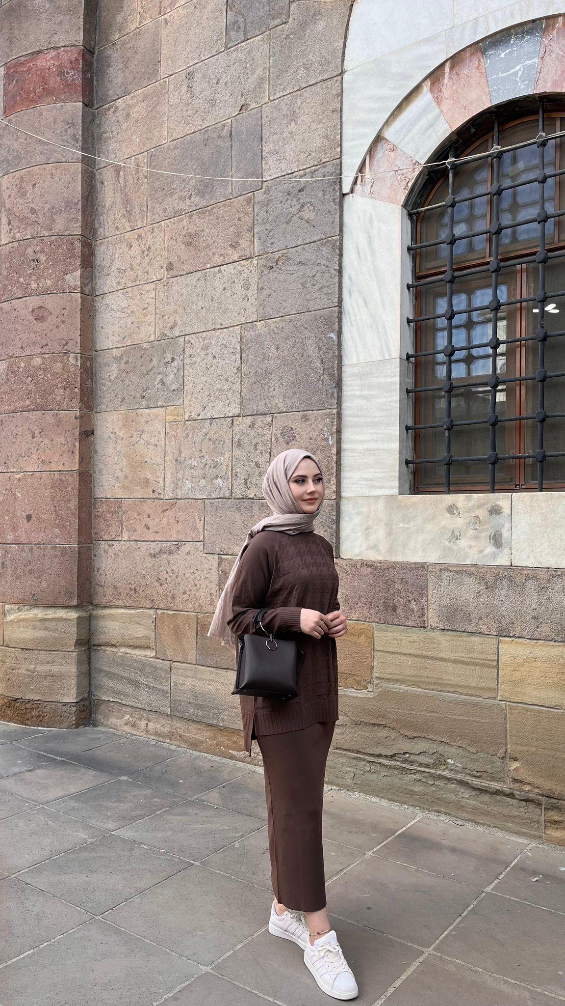 Nuss 1350 Kazayağı Desenli Takım Kahve