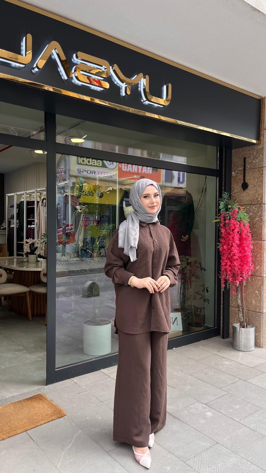 Nuss 1021 Kendinden Çizgili Pantolonlu Takım Kahve