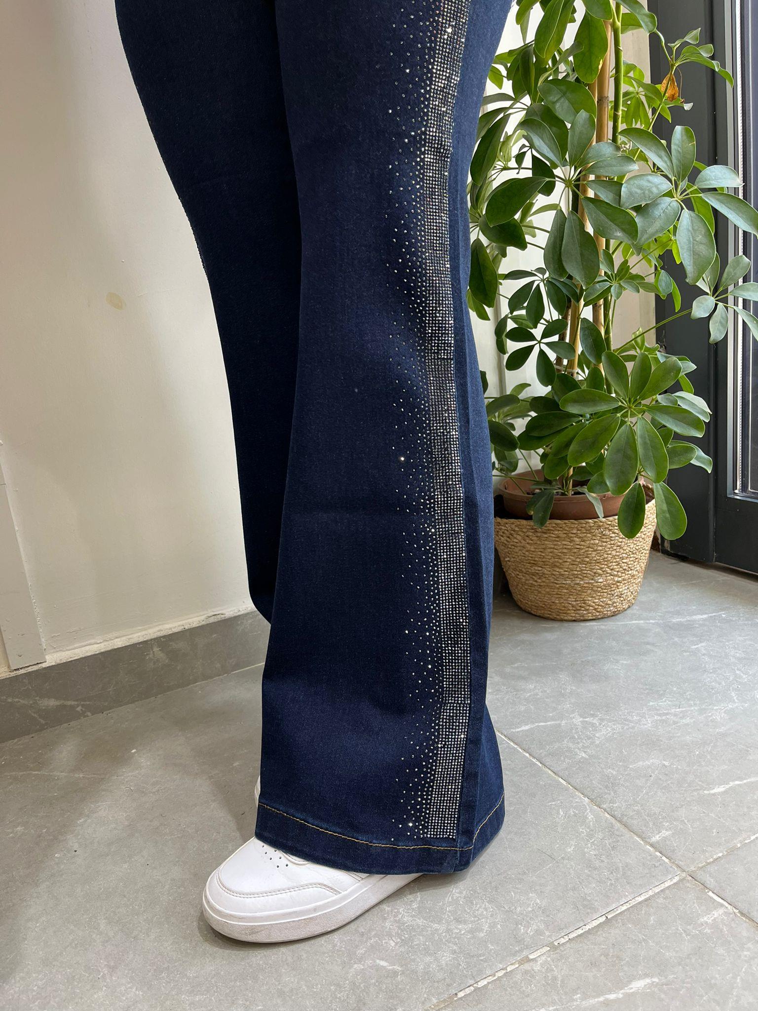 İspanyol Paça Yanı Taş Şeritli Kot Pantolon K.Mavi 4000