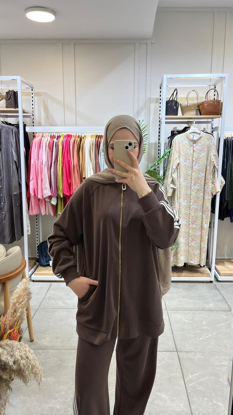 Nuss 1092 Şerit Detaylı Önden Full Fermuarlı Pantolonlu Takım Kahve