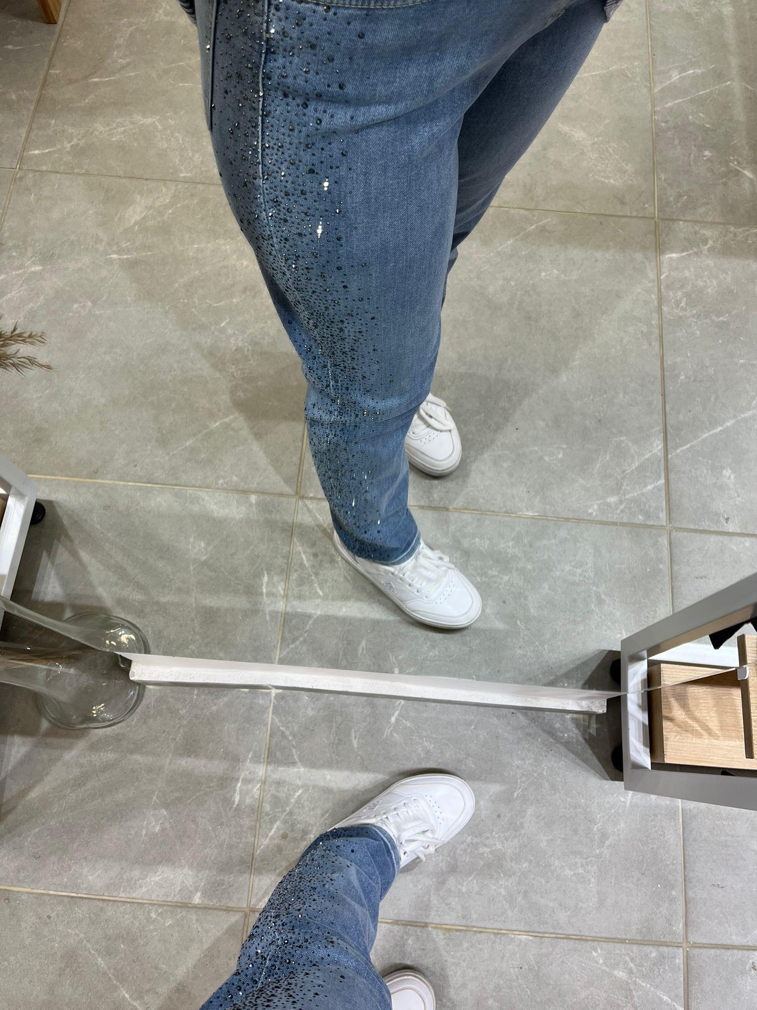Mom Jeans Yandan Taş İşlemeli Kot Pantolon 0291