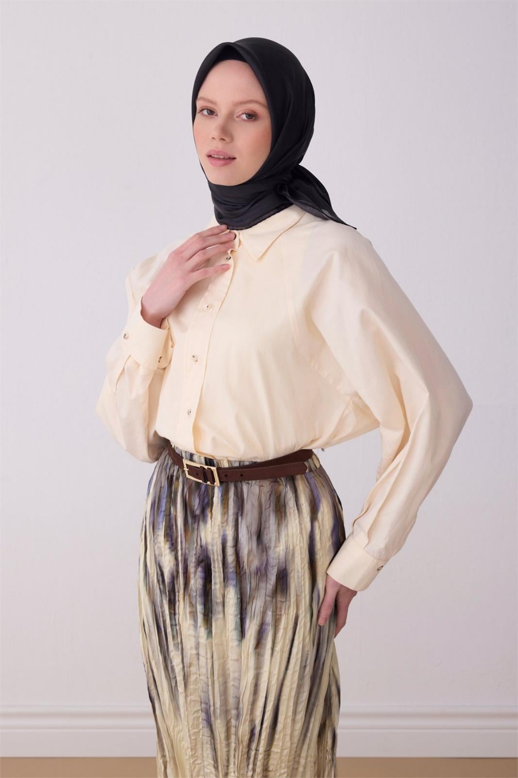 Belli Siyah Klasik Desen %100 Twil İpek Eşarp 4305-50