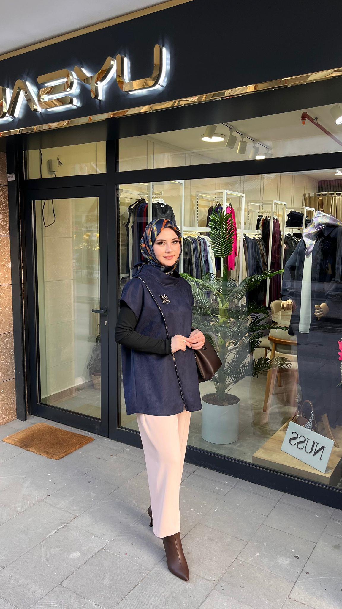 Qmash 02911 Süet Süveter Lacivert – Yaprak İşleme Detaylı Dik Yaka