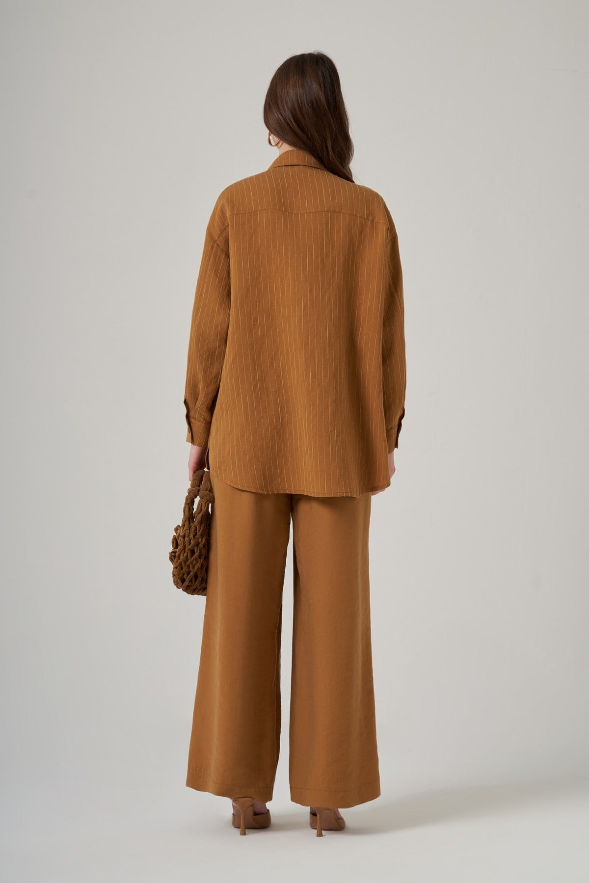 Nuss 1081 Kendinden Çİzgili Pantolonlu Takım Kehribar