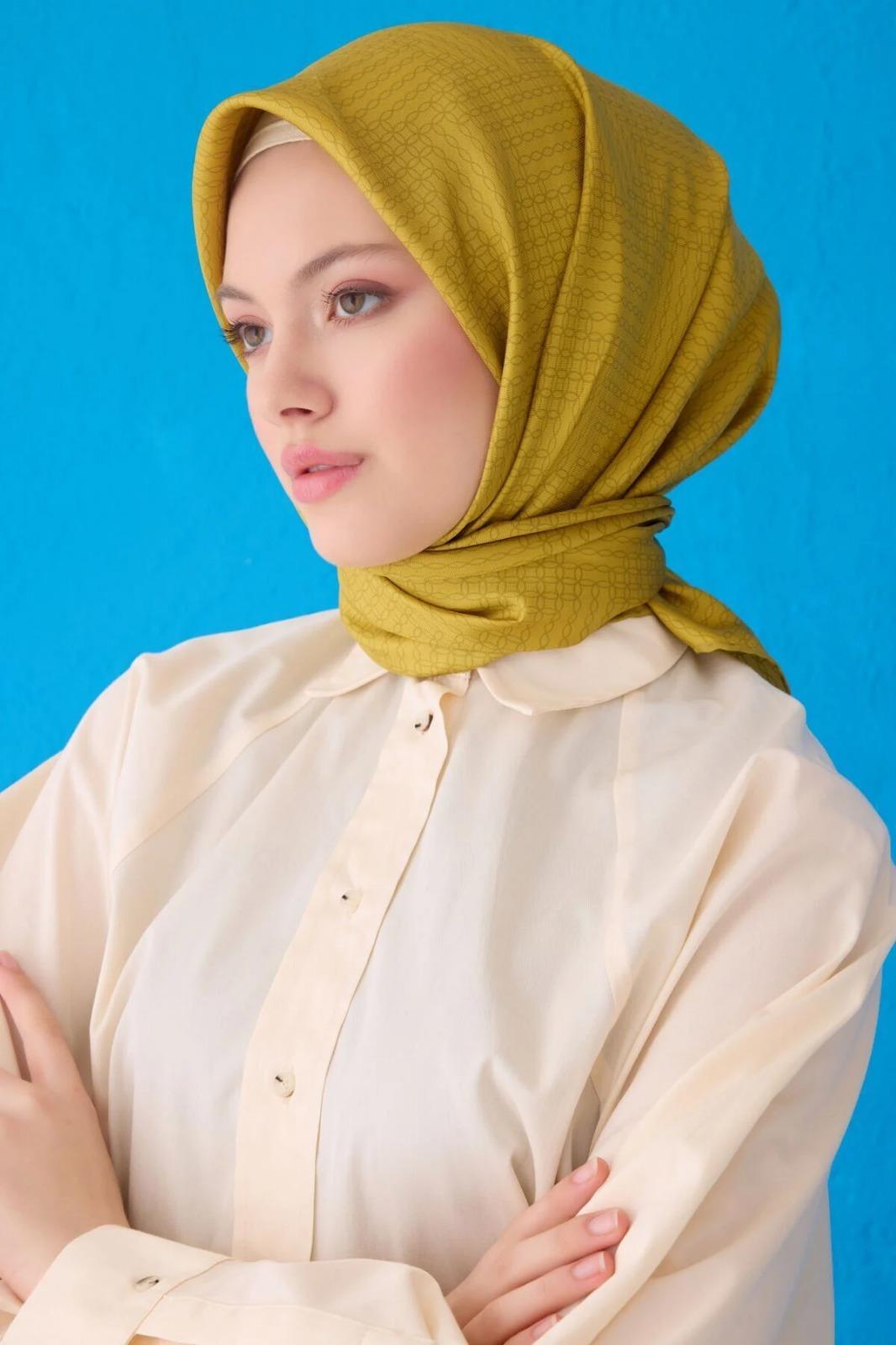 Belli Saf İpek Eşarp 4104D Şura