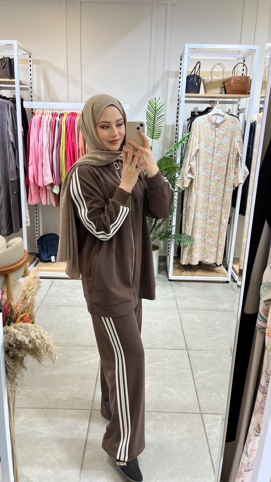 Nuss 1092 Şerit Detaylı Önden Full Fermuarlı Pantolonlu Takım Kahve