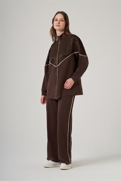 Nuss 1095 Saten Baskı Detaylı Pantolonlu Takım Kahve