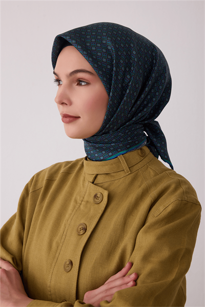 Belli Petrol Monogram Desen %100 Twill İpek Eşarp 4418-81
