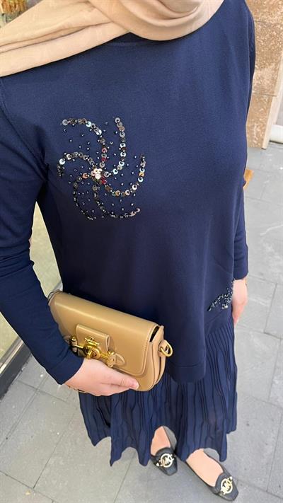 Nuss 1352 Boncuk İşlemeli Etekli Takım Lacivert