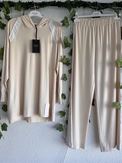 Nuss Omuz Detay Kapşonlu Takım 1009 Ekru