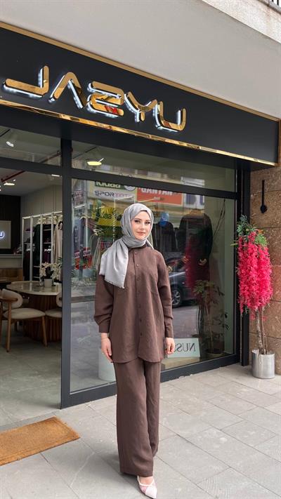 Nuss 1021 Kendinden Çizgili Pantolonlu Takım Kahve