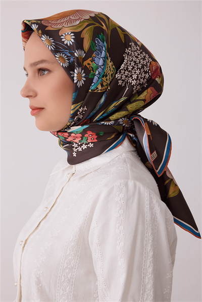 Belli Kahverengi Çiçek Deseni %100 Twill İpek Eşarp 4415-35