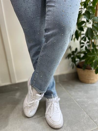 Mom Jeans Damla Taş İşlemeli Kot Pantolon Açık Mavi 0291
