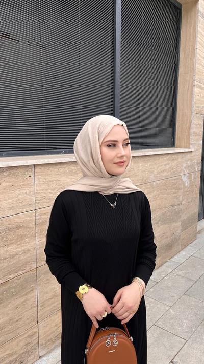 Nuss 509 Desenli Triko Elbise Siyah