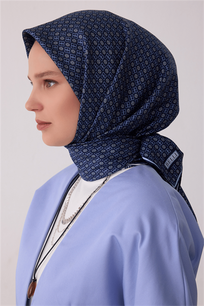 Belli Lacivert Monogram Desen %100 Twill İpek Eşarp 4418-05