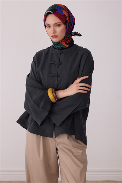 Belli Siyah Çiçek Deseni %100 Twill İpek Eşarp 4413-50