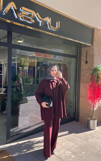 Nuss 1034 Çiçek Nakışlı Takım Mürdüm