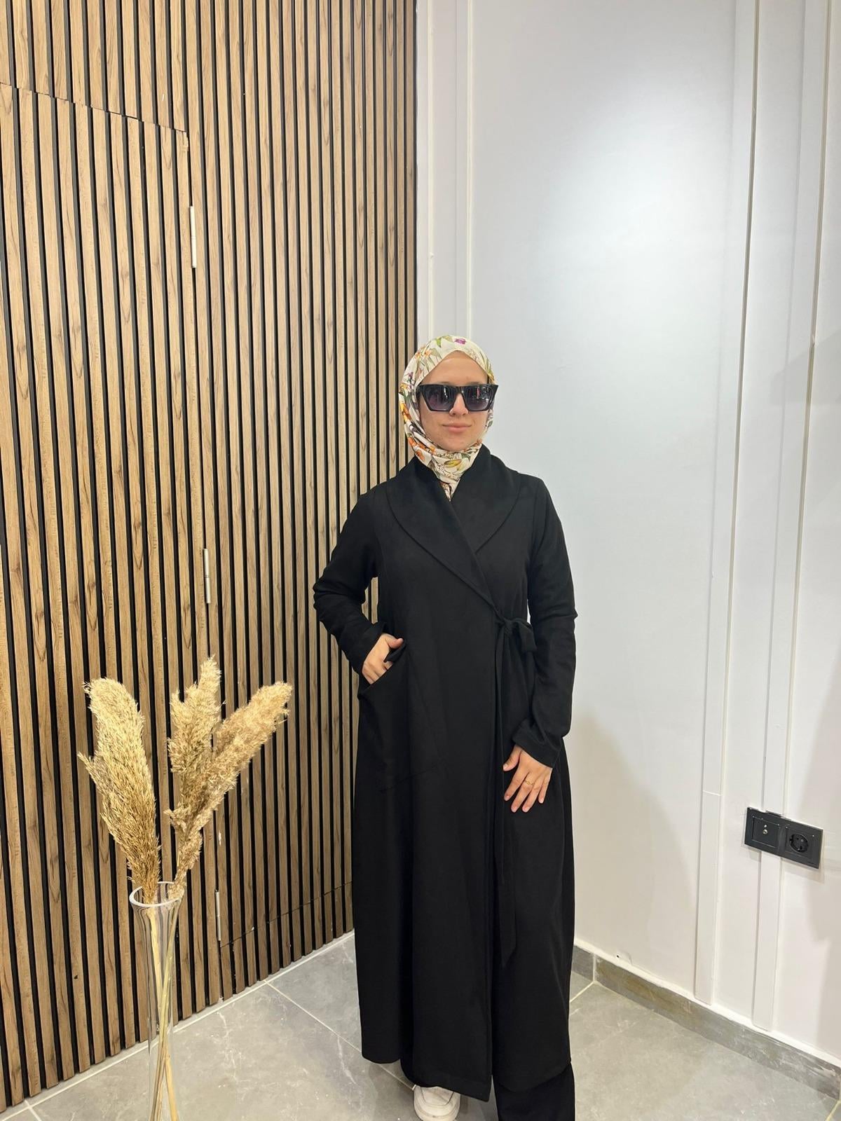 Nurcan Çetin Kap 16705 Siyah