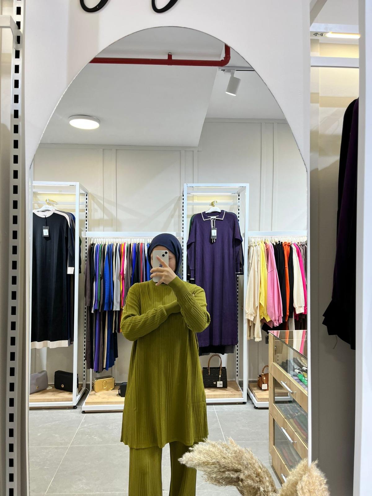 Nurcan Çetin Fitilli Takım 012 Yağ Yeşili