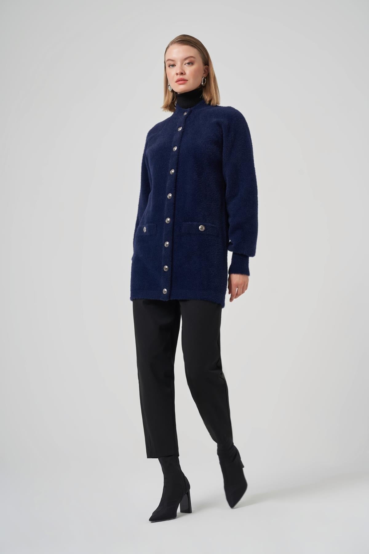 Nuss 7008 Cep Detaylı Angora Hırka LacivertHırkaNussUYT0003788NussNuss 7008 Cep Detaylı Angora Hırka Lacivert