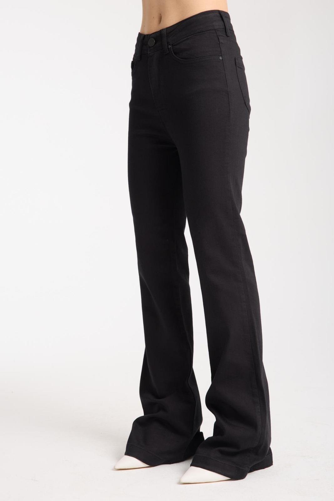 La Carte 4000 Kadın İspanyol Paça Pantolon SiyahPantolonLa CarteUYT0003677La CarteLa Carte 4000 Kadın İspanyol Paça Pantolon Siyah
