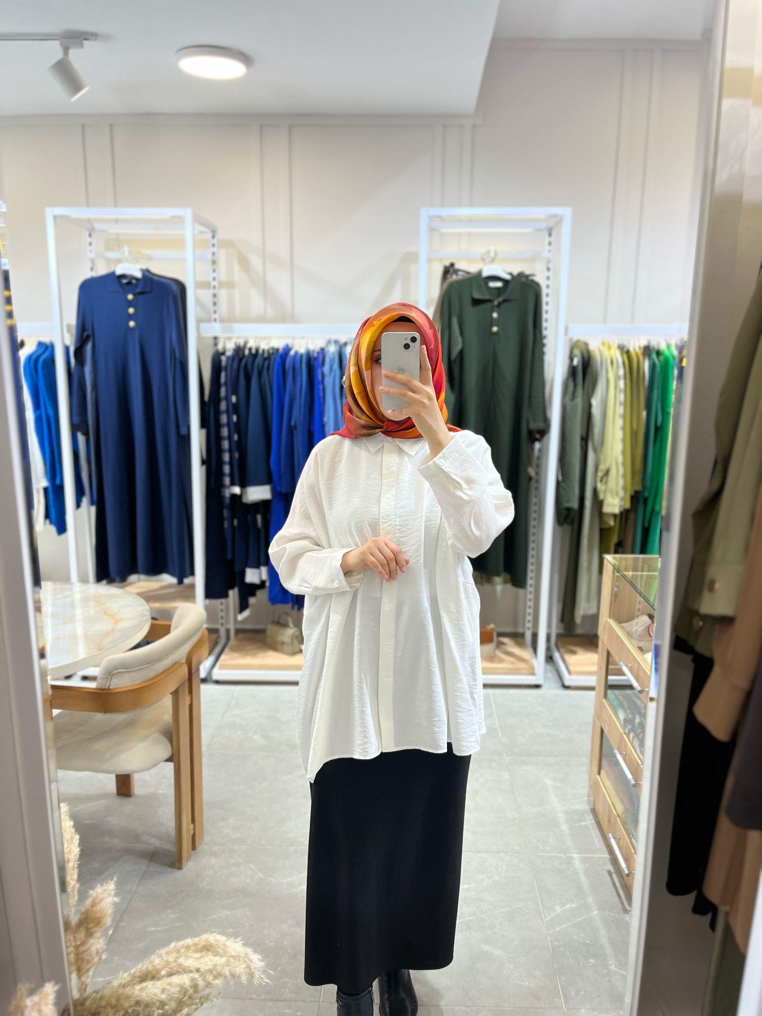 Nuss 3001 Oversize Düğmeli Gömlek EkruGömlekNuss3844NussNuss 3001 Oversize Düğmeli Gömlek Ekru