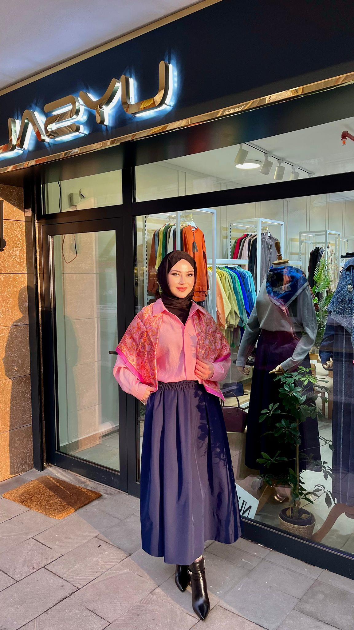 Yusuf Özdemir 1555 Cepli Kumaş Etek LacivertEtekYusuf Özdemir3827Yusuf ÖzdemirYusuf Özdemir 1555 Cepli Kumaş Etek Lacivert