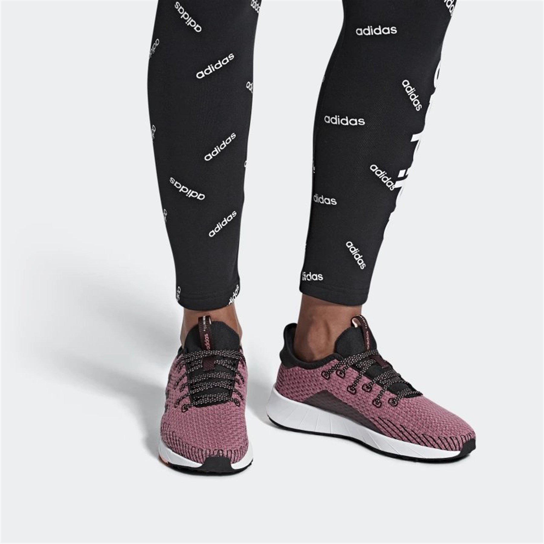 Adidas BB7344 Questar X BYD Kadın Yürüyüş Ayakkabısı Pembe