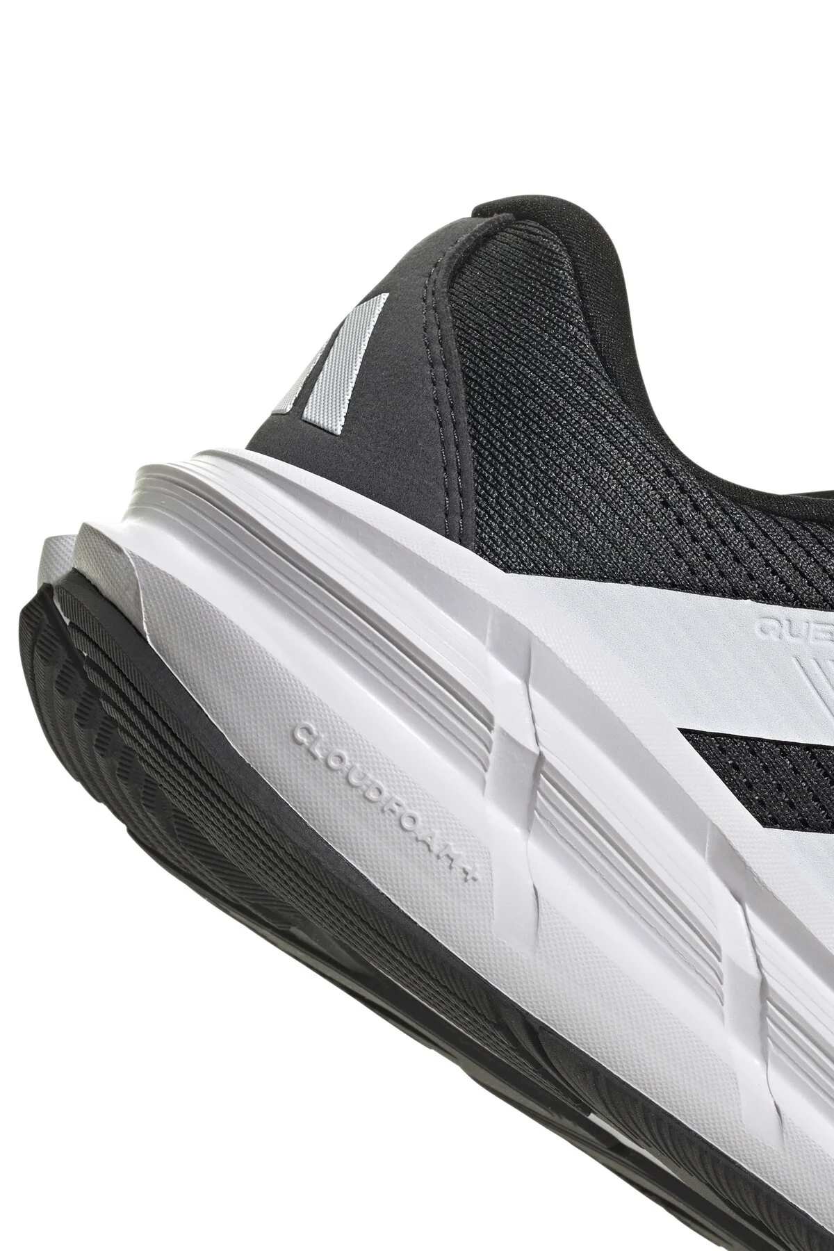 Adidas ID8738 QUESTAR 3 W Kadın Yürüyüş Ayakkabısı Siyah Beyaz