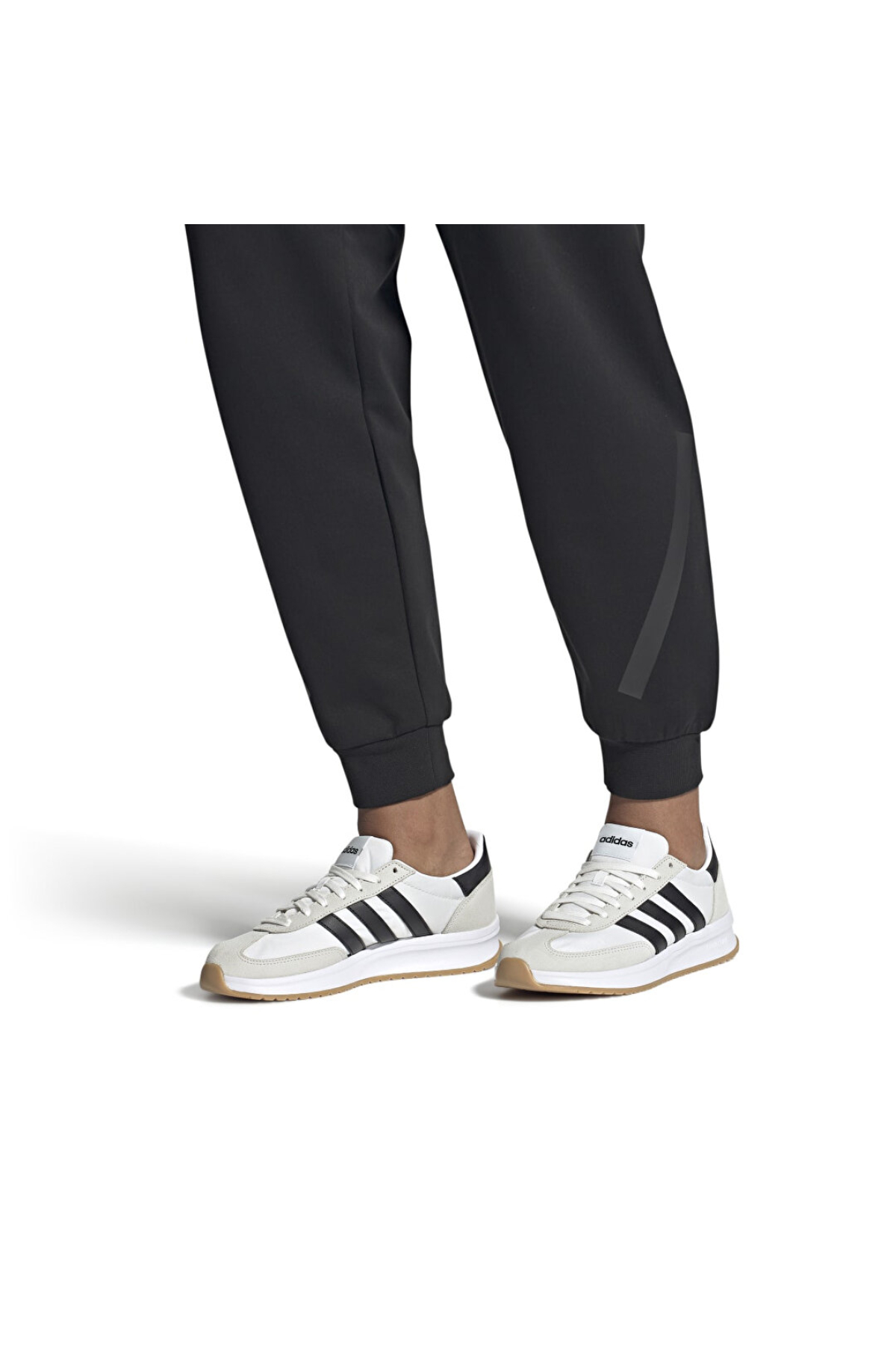 Adidas IH8584 RUN 70S 2.0 Erkek Yürüyüş Ayakkabısı Beyaz