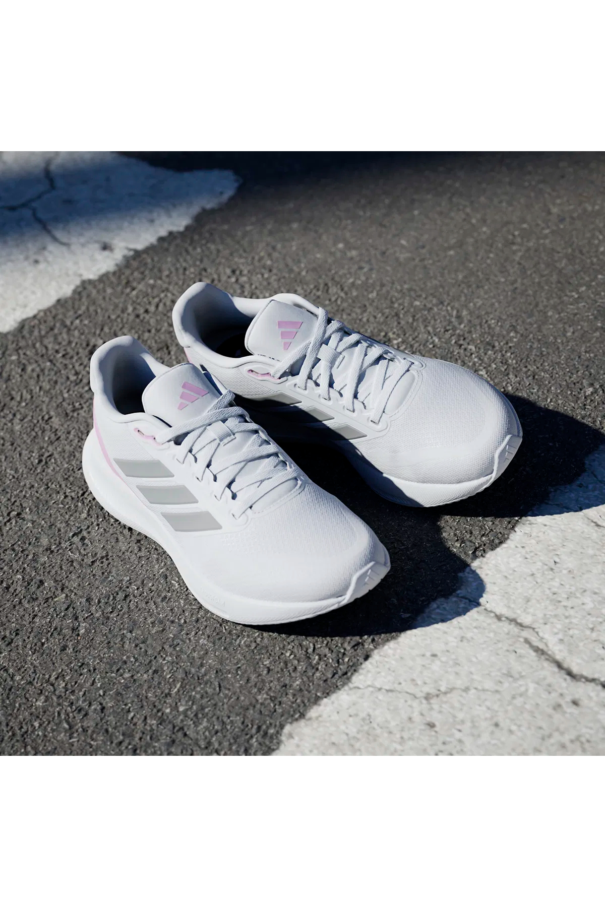 Adidas JI3981 RUNFALCON 5 W Kadın Yürüyüş Ayakkabısı Beyaz Pembe