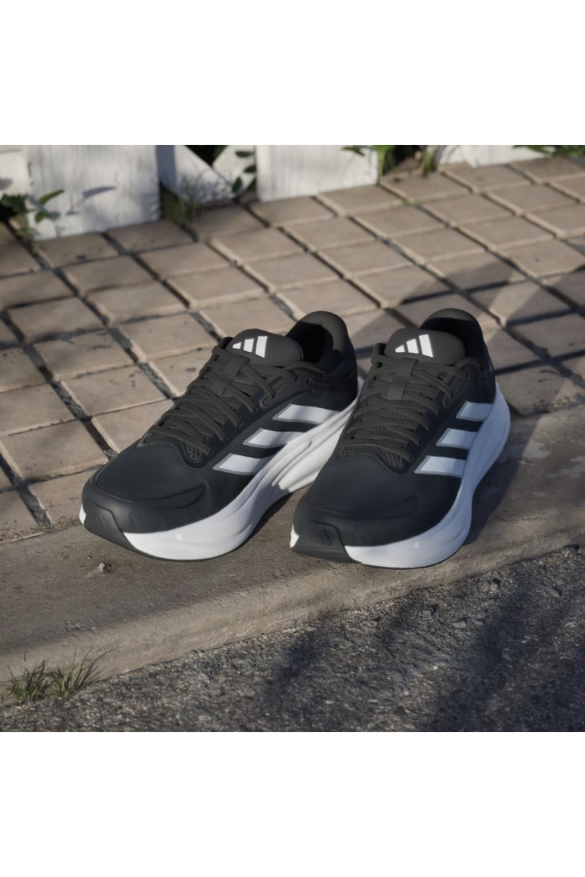 Adidas KJ1748 RESPONSE 2 M  Erkek Yürüyüş Ayakkabı Siyah Beyaz