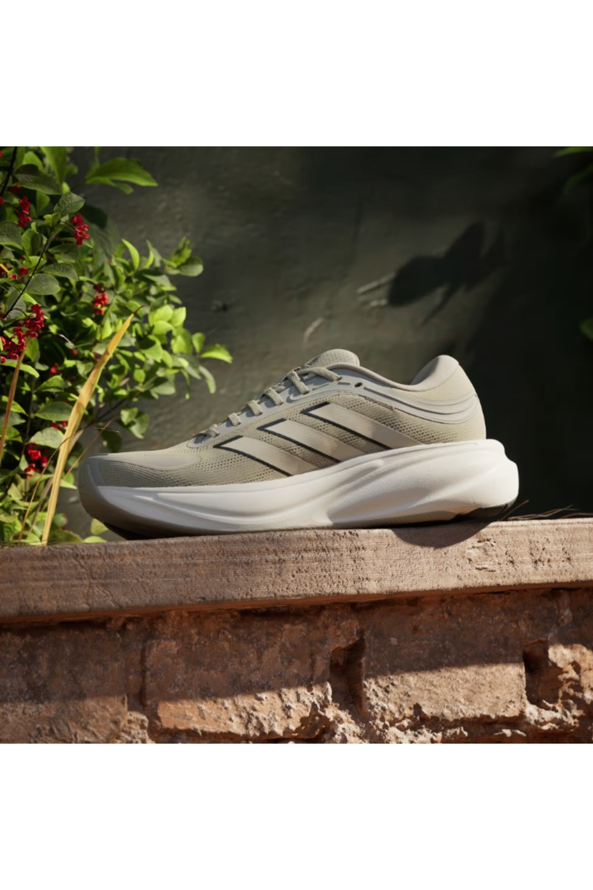 Adidas KJ1753 RESPONSE 2 M  Erkek Yürüyüş Ayakkabısı yeşil