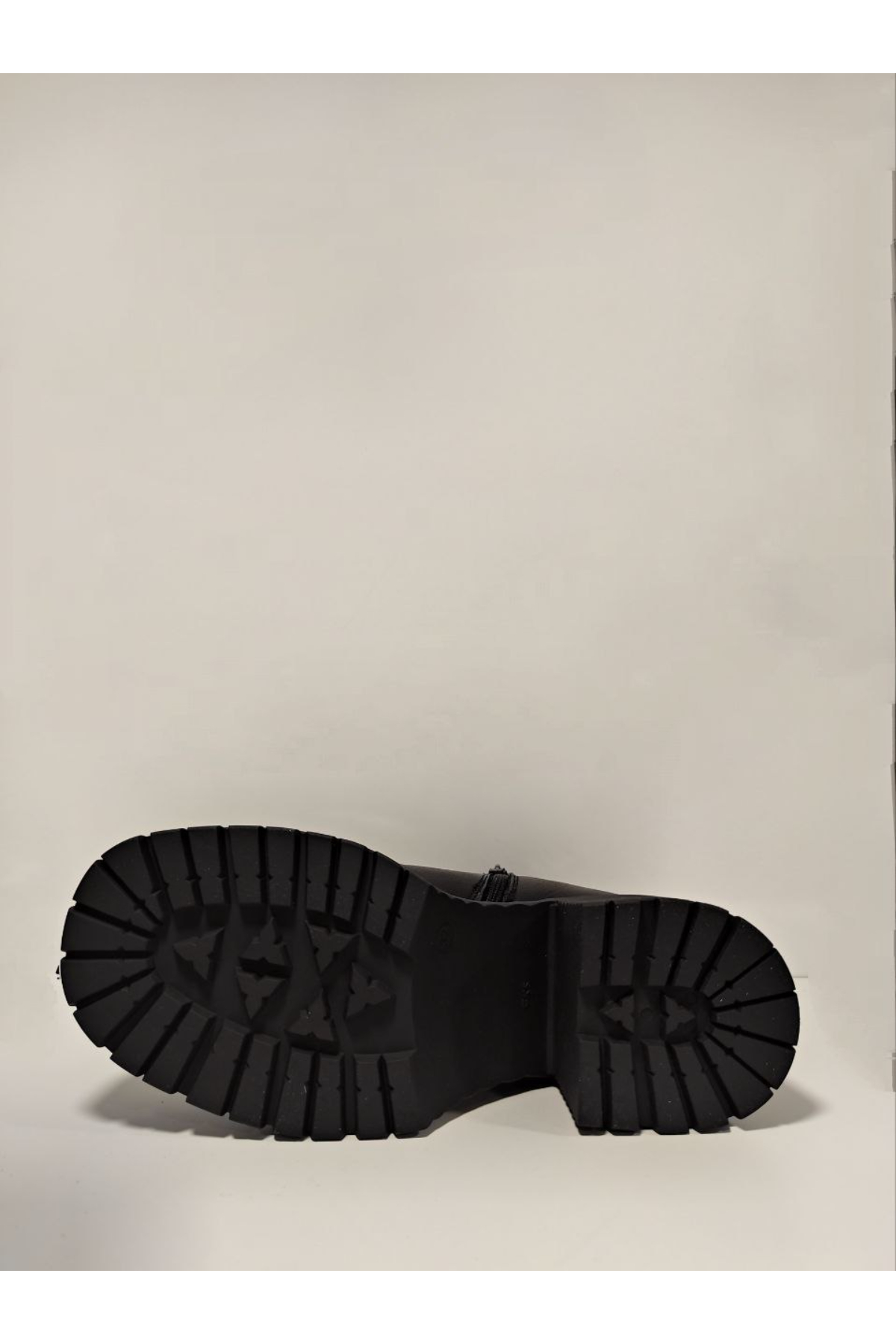 Castle Black 543622-1 Hakikki Deri Kadın Botu Siyah