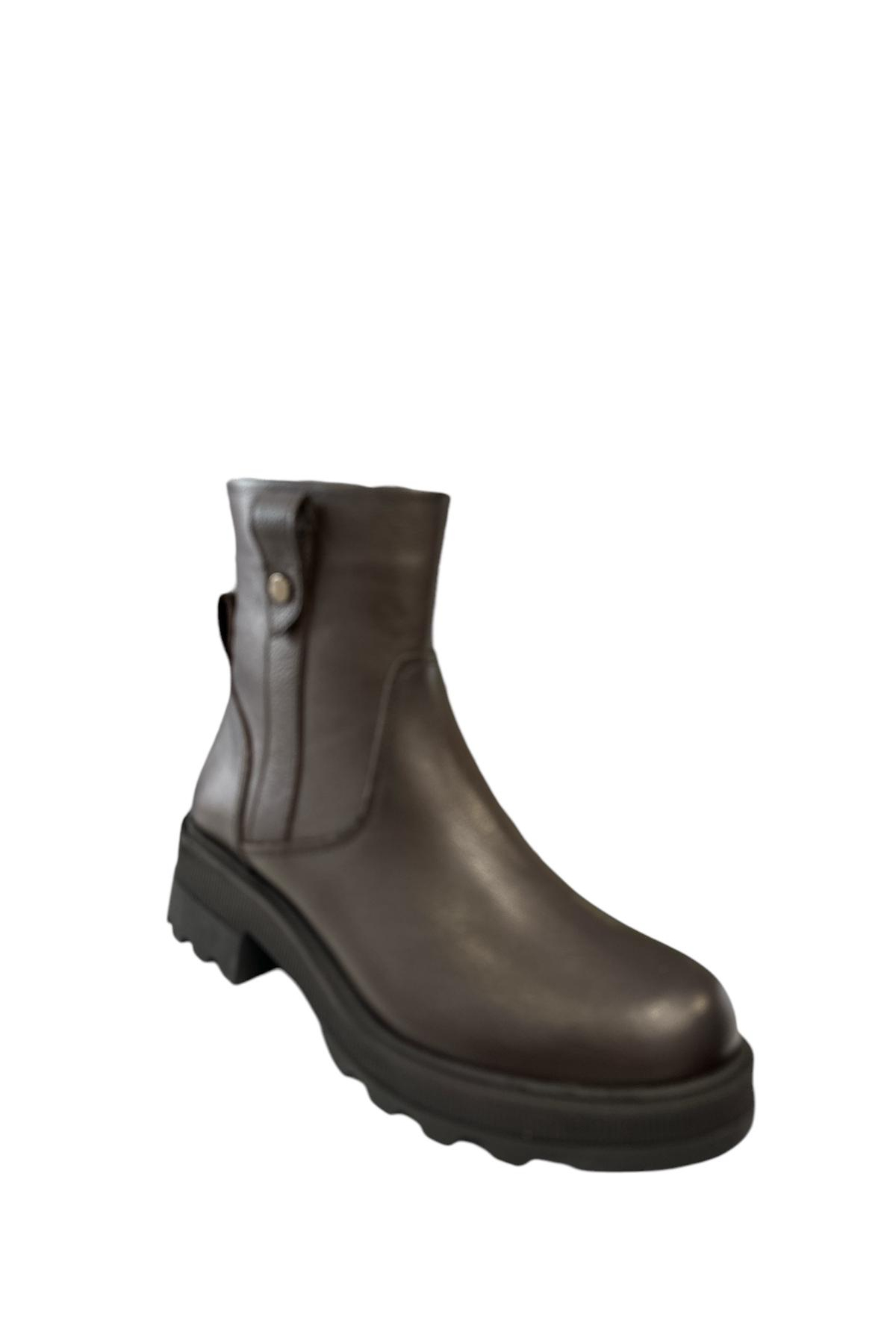 Castle Black YLDZ-212581-1 Kadın Hakiki Deri Klasik Bot Kahverengi