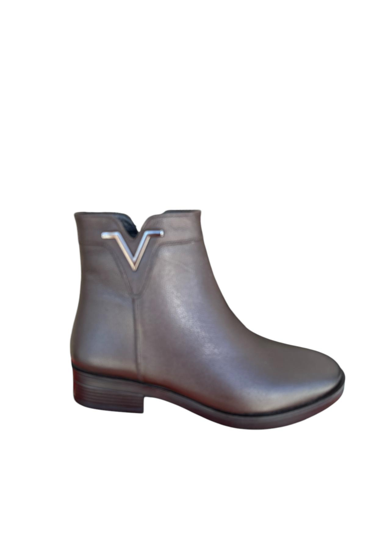 Castle Black YLDZ-21893-1 Kadın Hakiki Deri Klasik Bot Kahverengi