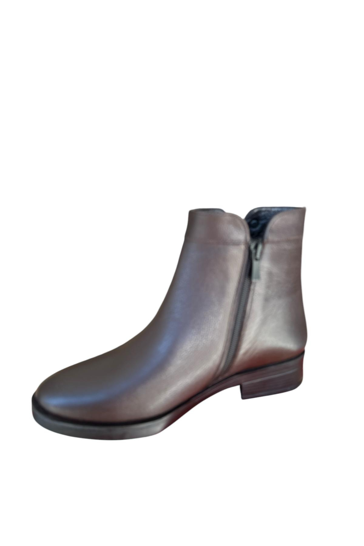 Castle Black YLDZ-21893-1 Kadın Hakiki Deri Klasik Bot Kahverengi