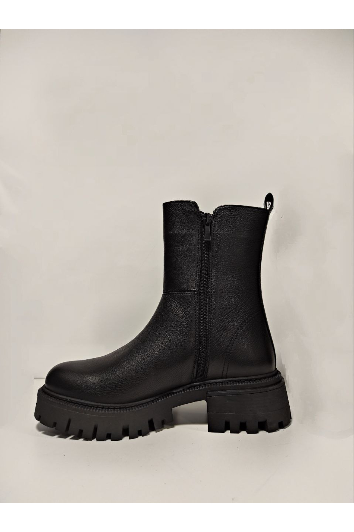 Castle Black YLDZ-23782-1 Hakiki Deri Kadın Botu Siyah