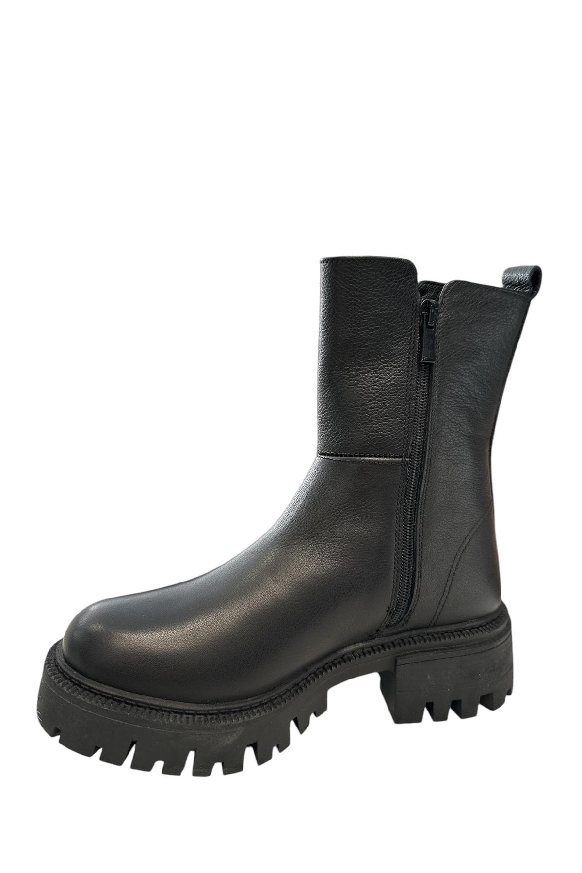 Castle Black YLDZ-23782-1 Kadın Hakkiki Deri Klasık Bot Siyah