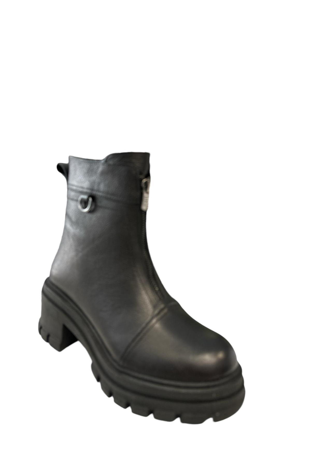 Castle Black YLDZ-52674-1 Kadın Hakiki Deri Klasik Bot Siyah