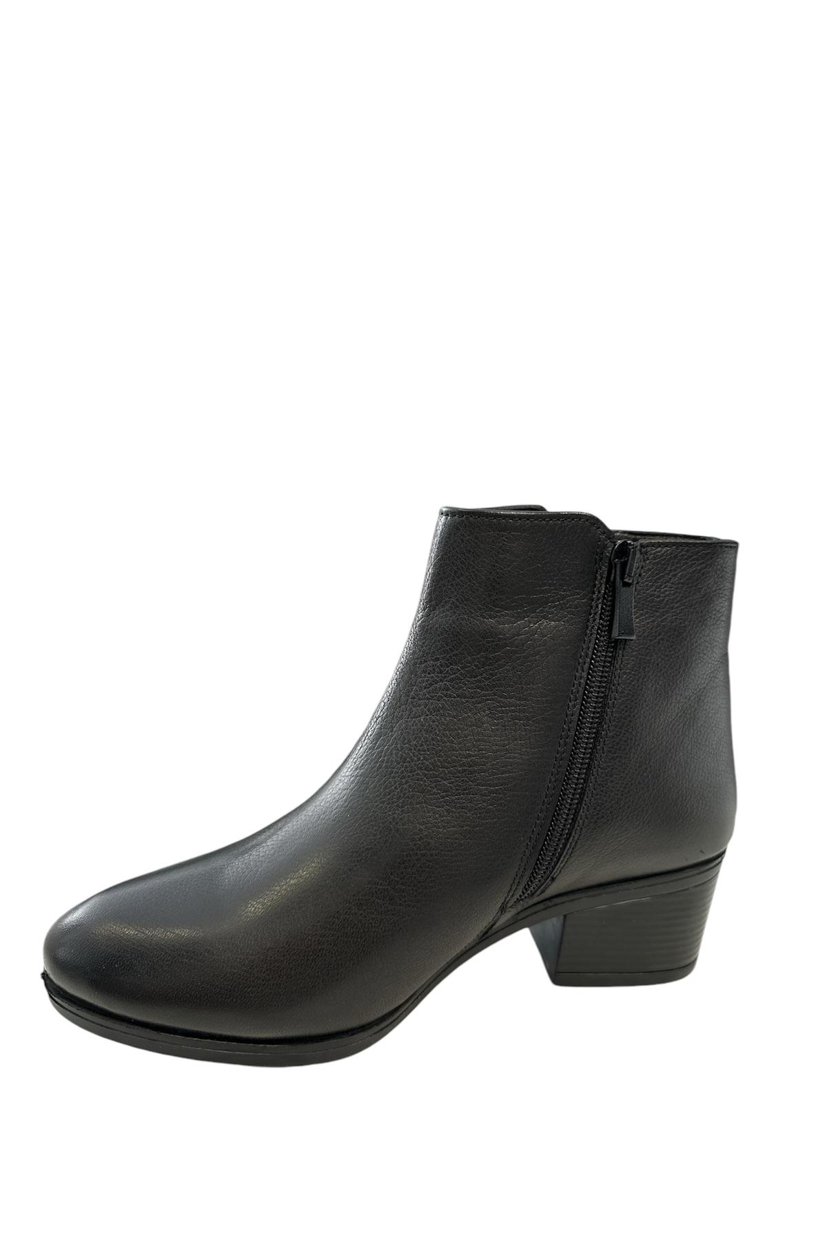 Castle Black YLDZ-87504-1 Kadın Hakkiki Deri Klasık Bot Siyah