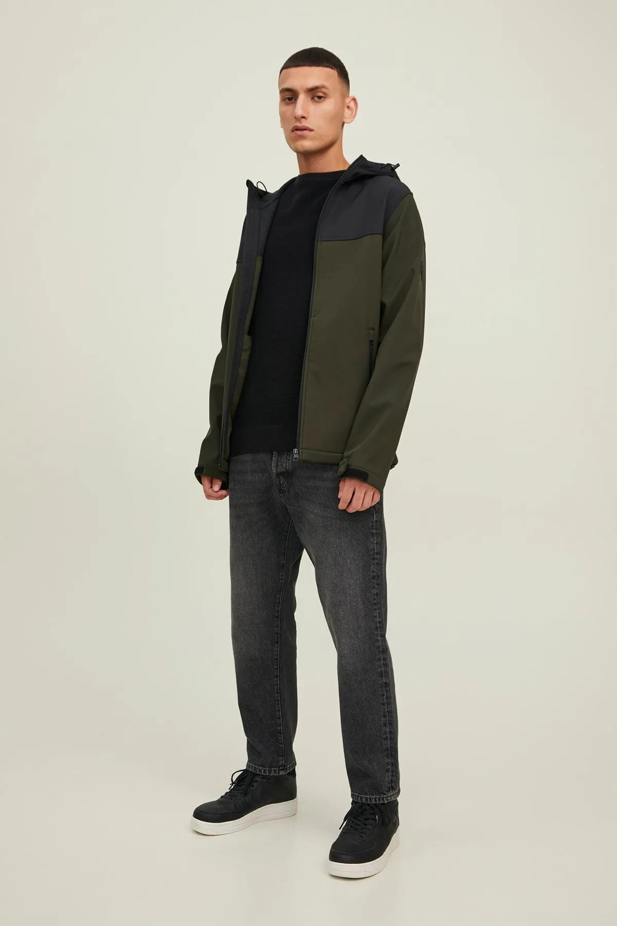 Jack&Jones 12212363  JJEmarvin Hood Softshell Noos Erkek Haki Ceket Haki Siyah