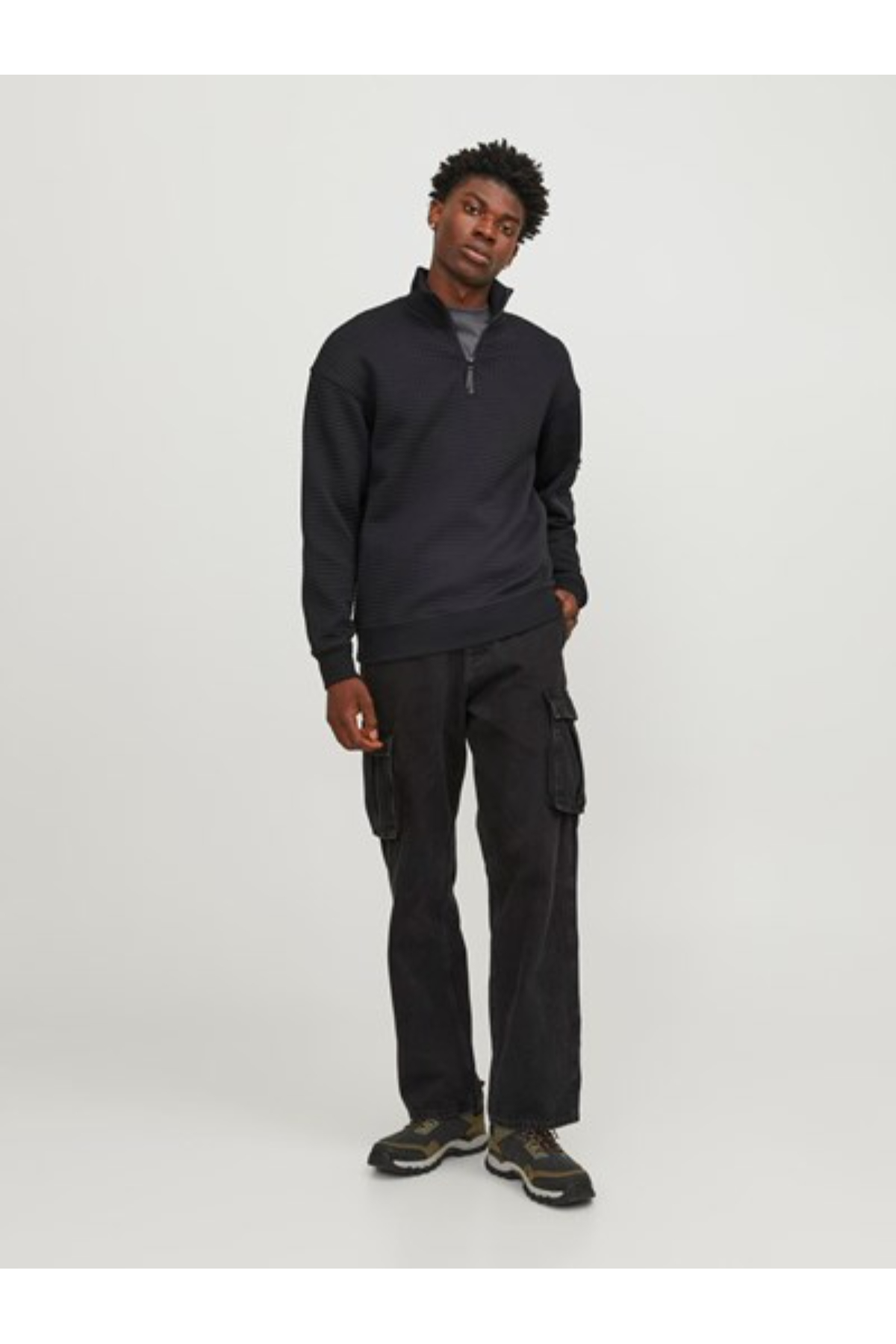 Jack&Jones 12245404 JCOBLACK Erkek Sweat Siyah