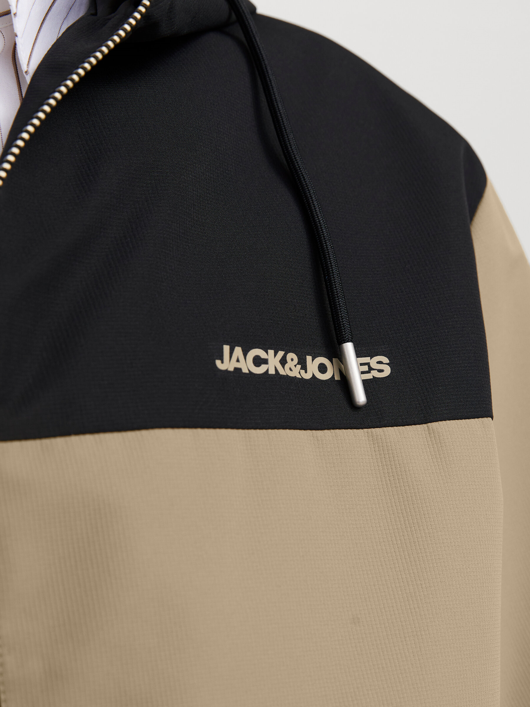 Jack&Jones 12268598 JJELEGACY LIGHT JACKET HOOD Erkek Spor Ceket Kahverengi