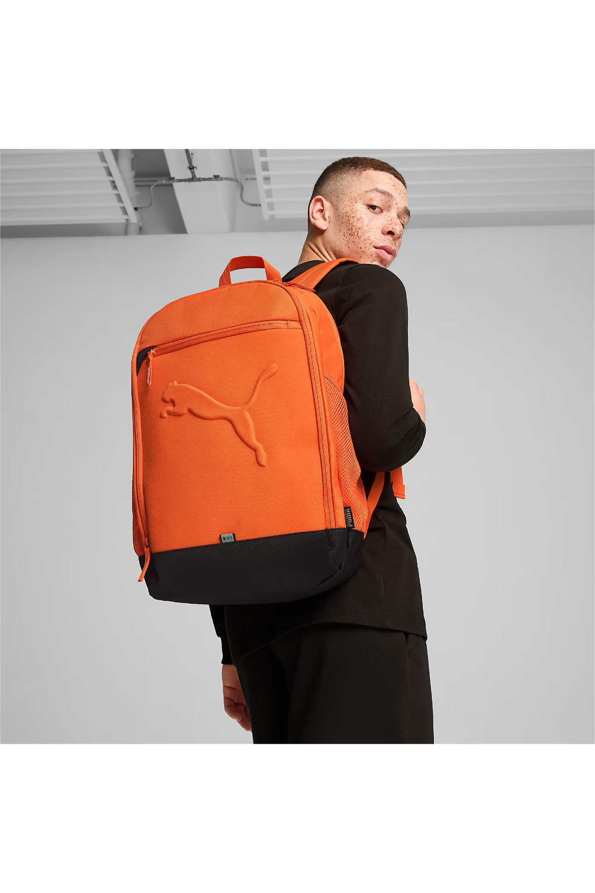 Puma 079136 21 Buzz Backpack Sırt Çantası turuncu