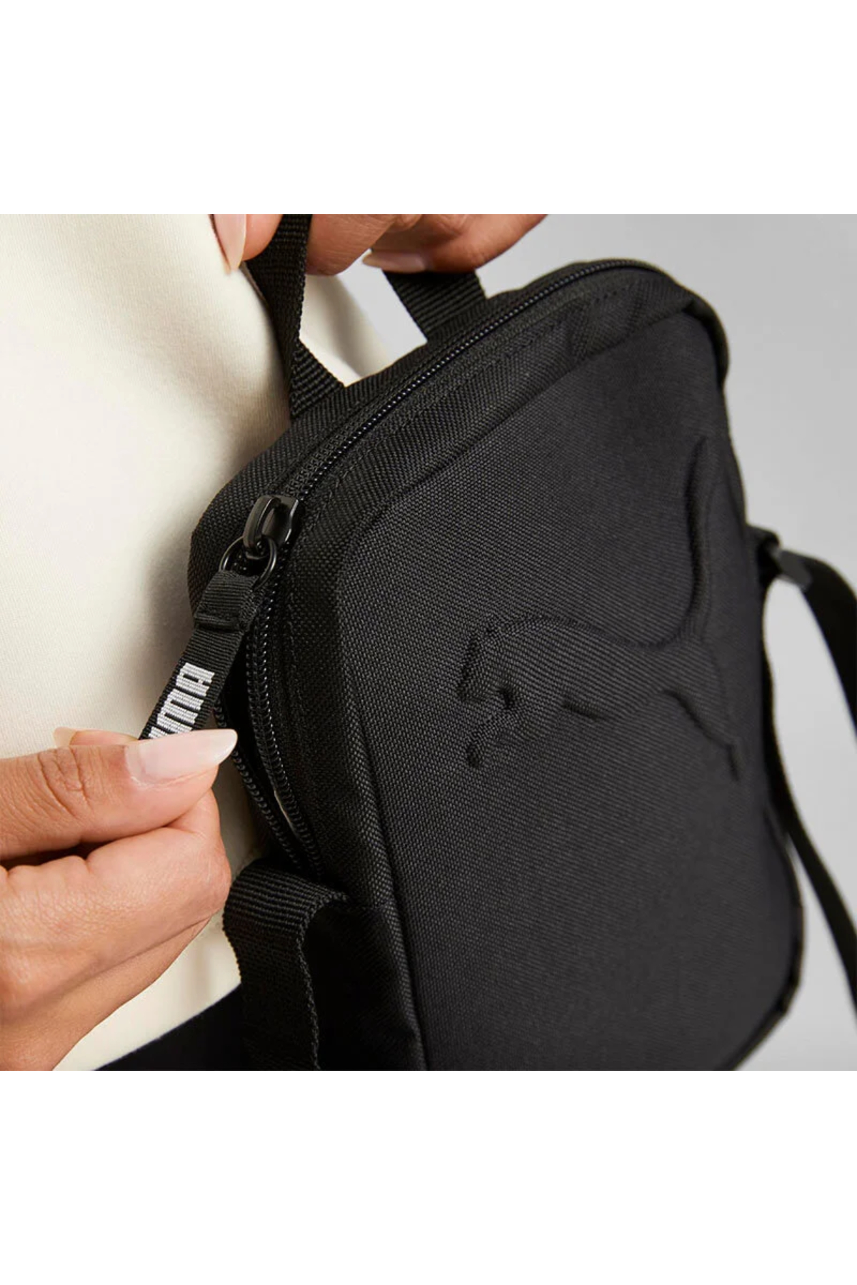 Puma 090959 01 PUMA Buzz Portable Omuz Çantası Siyah