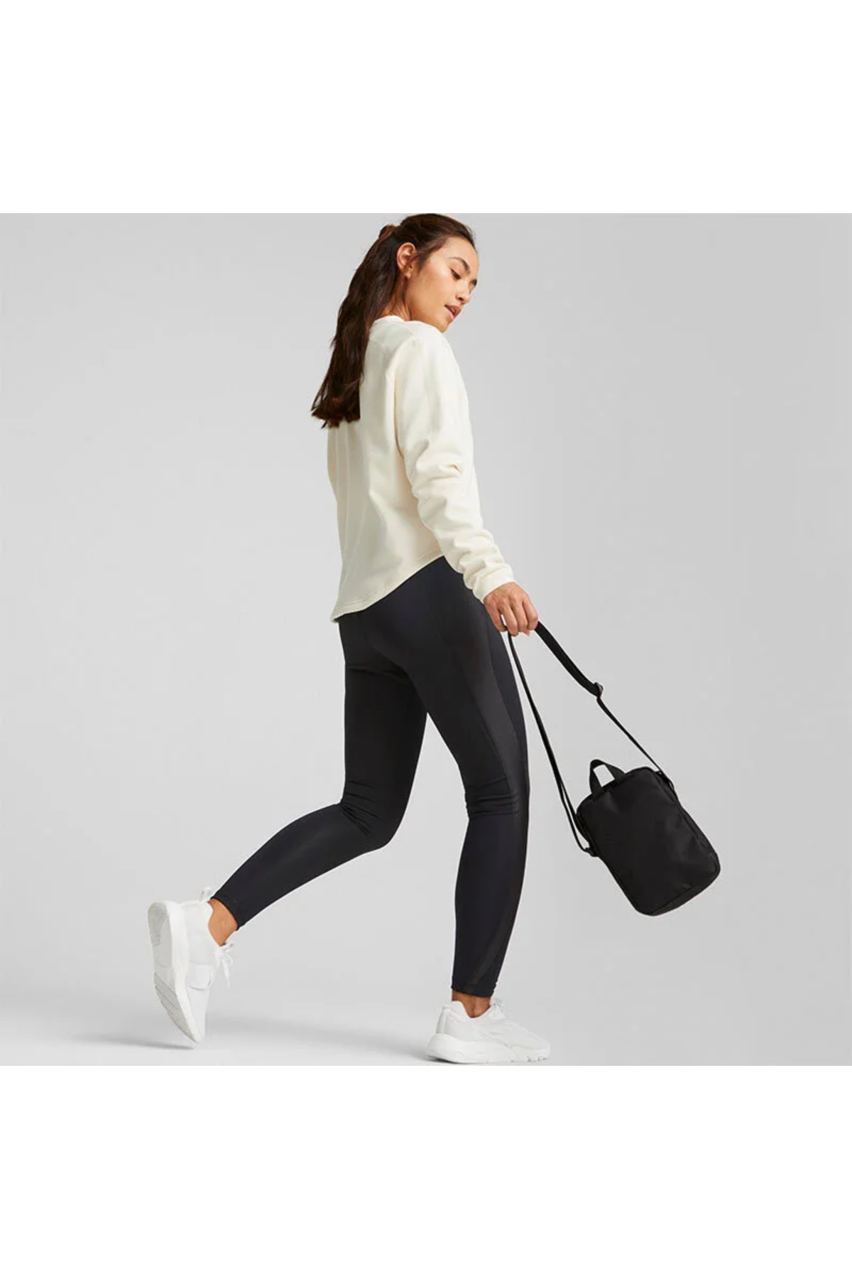 Puma 090959 01 PUMA Buzz Portable Omuz Çantası Siyah