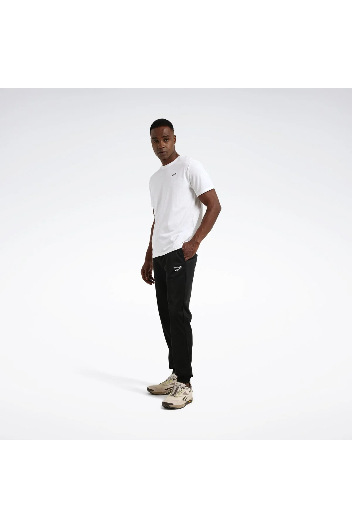 Reebok 100063237 RI VECTOR KNIT TRACK PANT Erkek Alt Eşofman Siyah